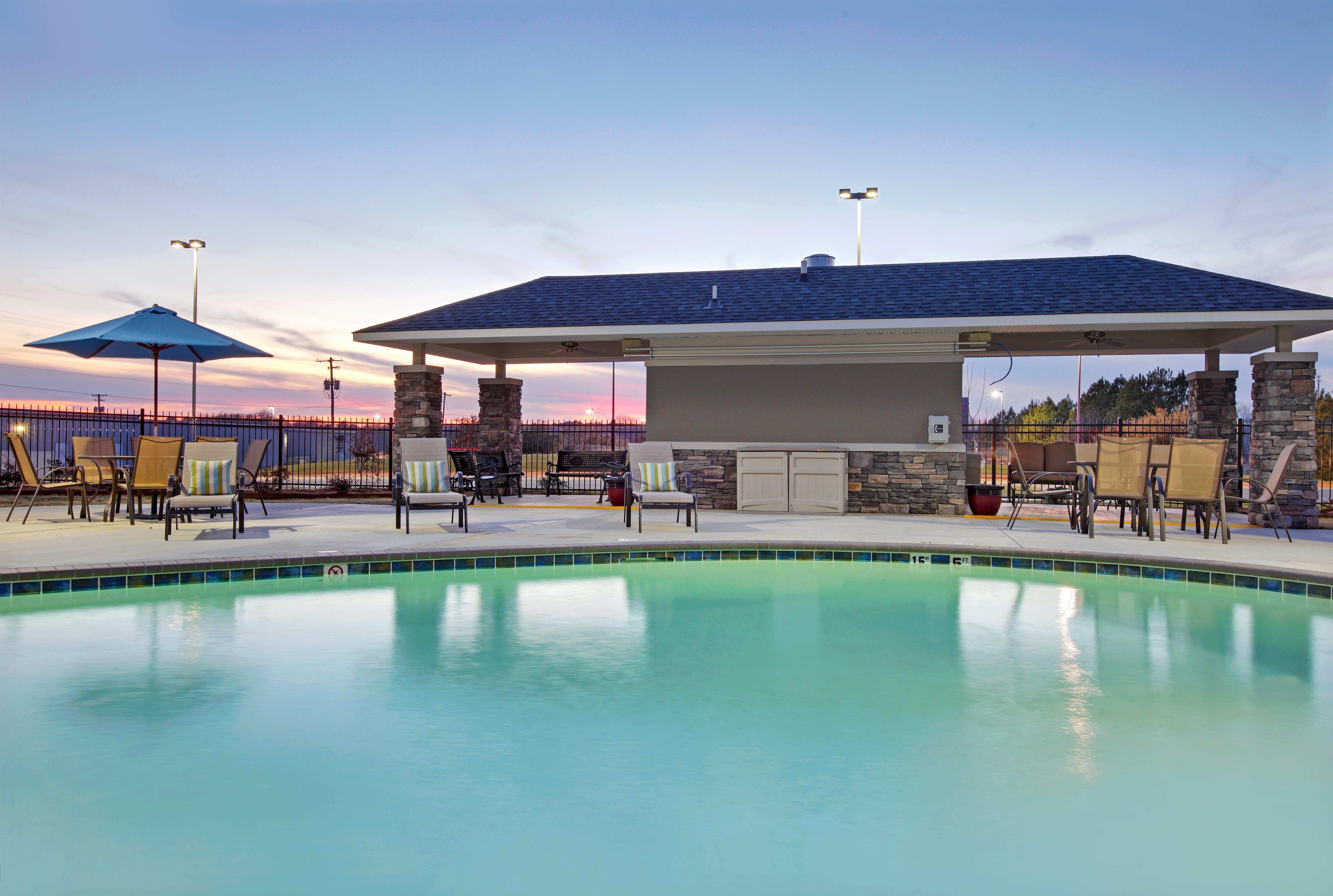 Holiday Inn Express Monticello By Ihg Εξωτερικό φωτογραφία