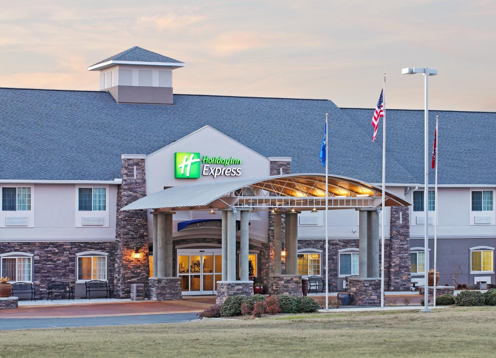 Holiday Inn Express Monticello By Ihg Εξωτερικό φωτογραφία